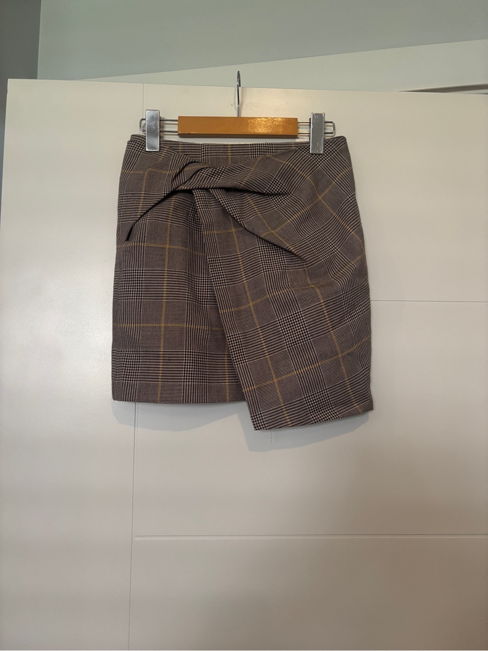Babaton Plaid Knot-Front Mini Skirt